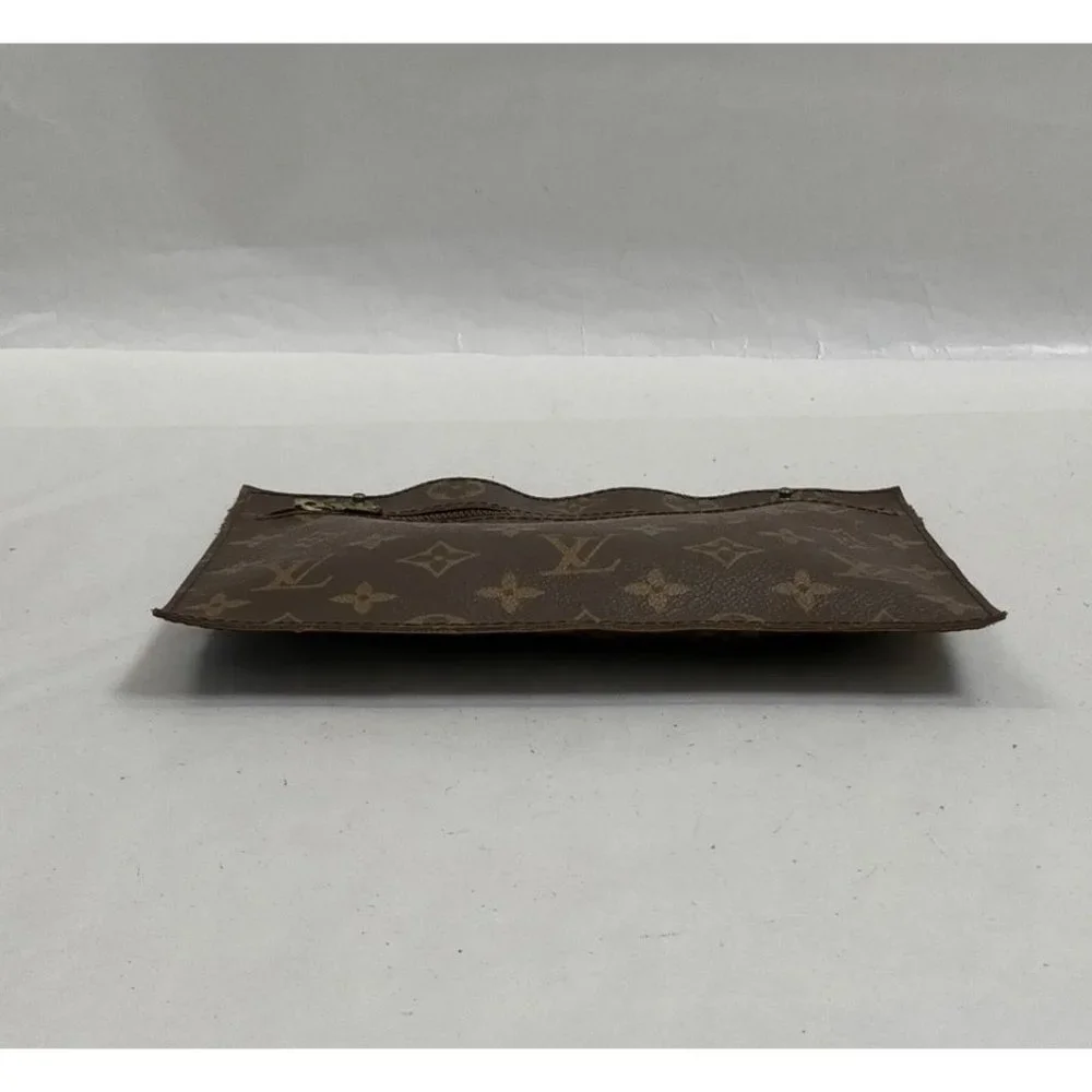 AUTHENTIC LOUIS VUITTON RANDONNEE ACCESSORIES POUCH - Picture 5 of 10